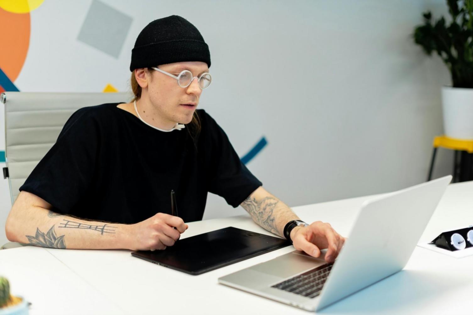 Professional mobile app testing environment with multiple devices